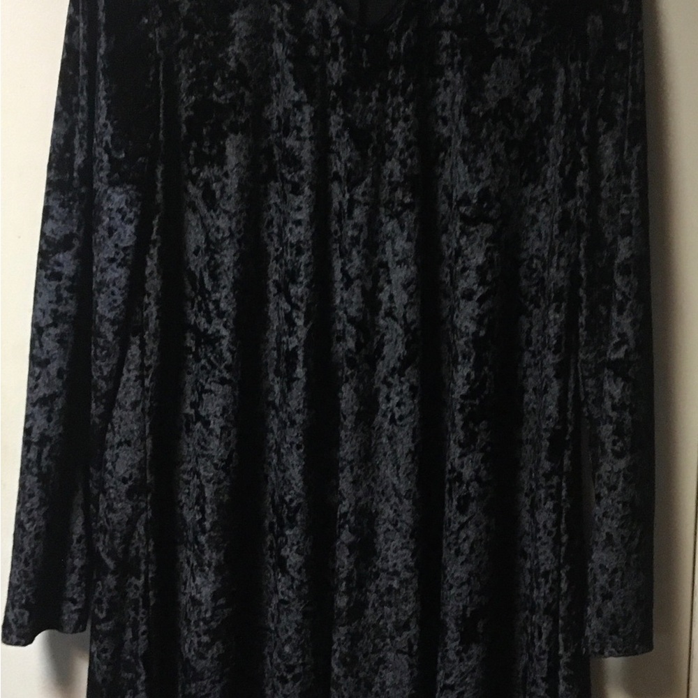 New ~ M Fasis ~ Women’s ~ Dress ~ Large ~ Black ~ Crushed Velvet